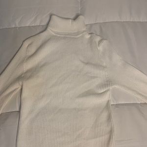 White form fitting turtle neck